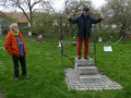 Denkmal für Lebende - Draufstellen und nicht bewegen