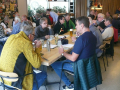 Mittagessen in der Garage - Die Tüftler